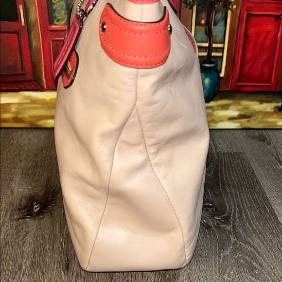 Coach Daisy Spectator Leather Emma Tote Bag - Picture 8 of 16